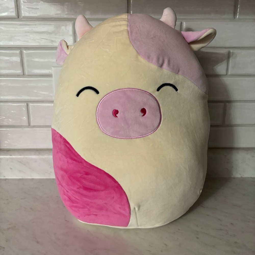 Caedyn the Cow Squishmallow